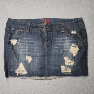 Torrid Denim Mini Skirt Size 20 Blue Distressed Ripped Raw Hem Y2K Edgy Grunge